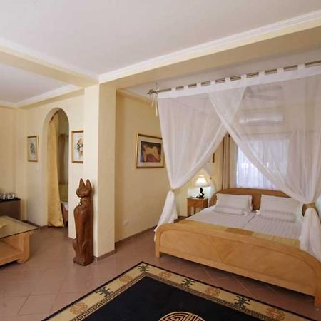 Sun Apartelle Panglao Exteriör bild
