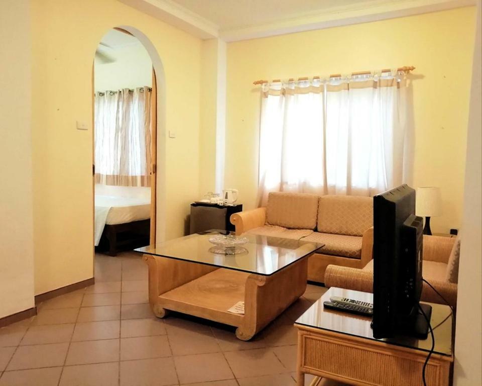 Sun Apartelle Panglao Exteriör bild